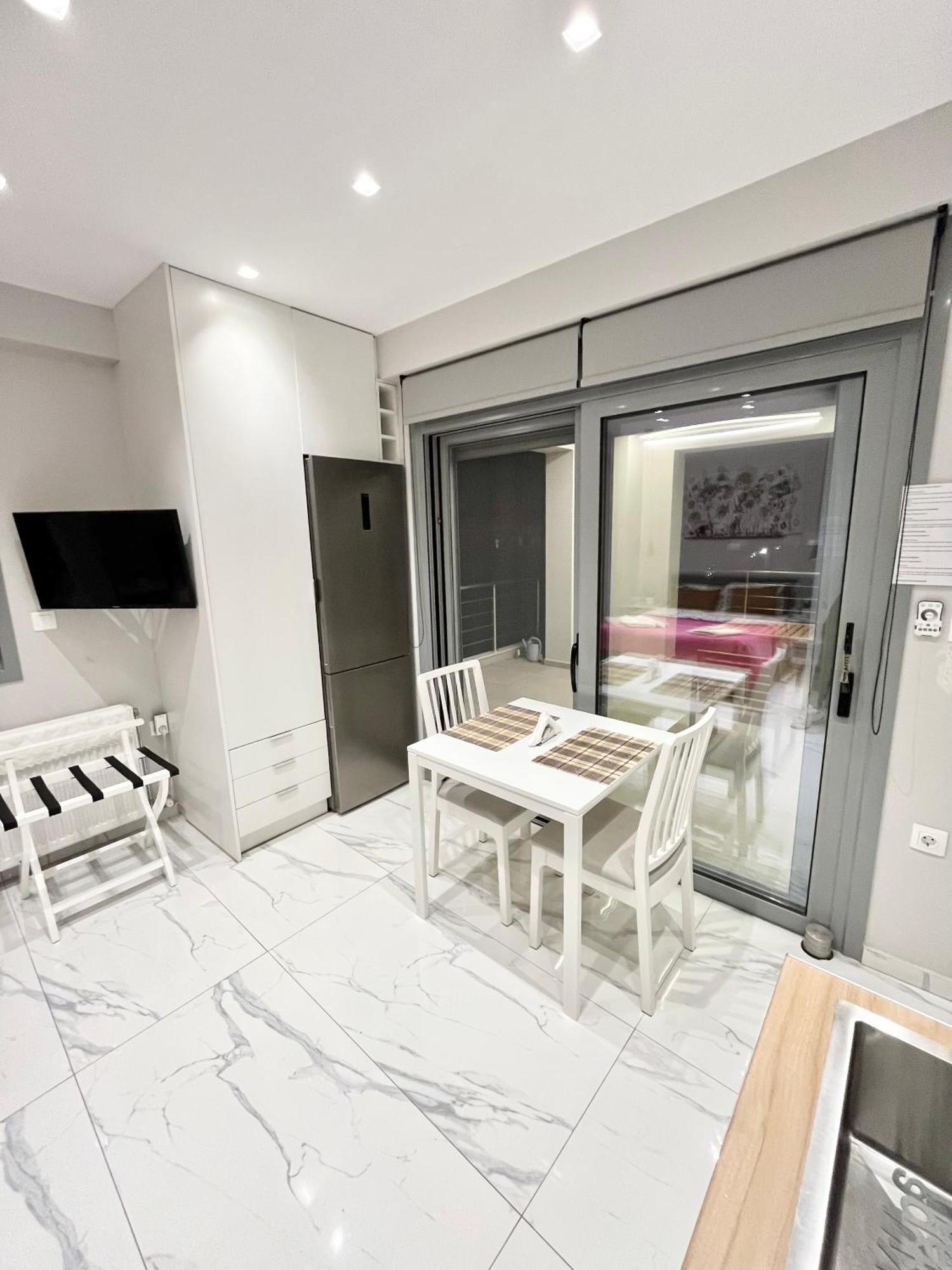 Blueline Apartment 2 Loutraki  Exterior photo